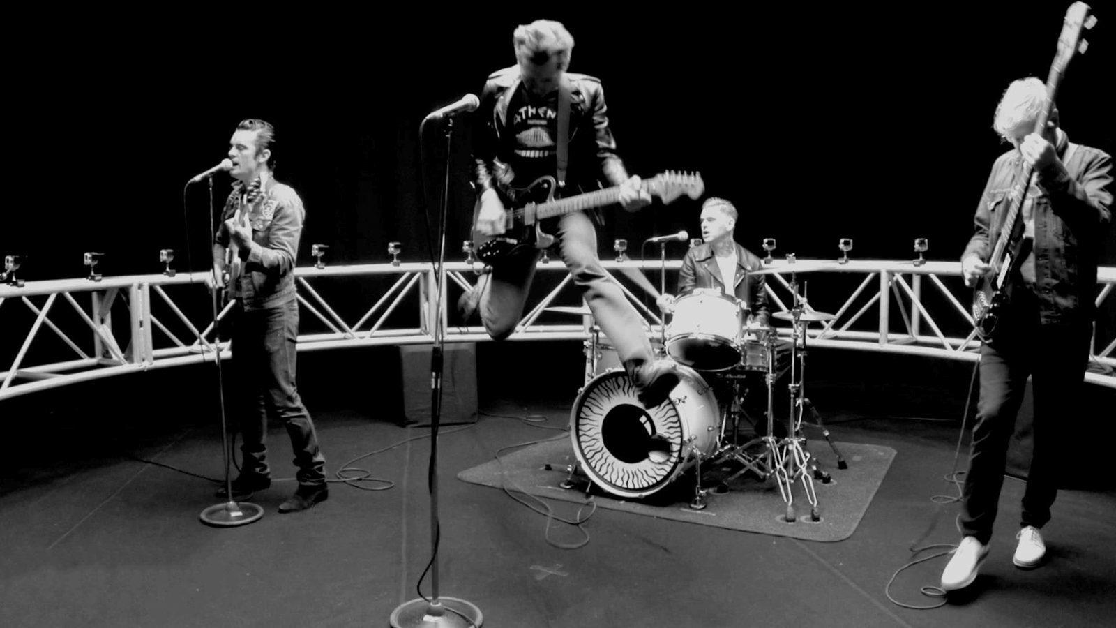 10 lanzamientos recientes que debes escuchar: Franz Ferdinand + Manic Street Preachers + Lup y más