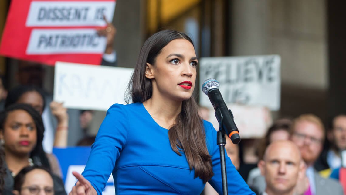 Alexandria Ocasio-Cortez durante su campaña. Fotografía: Getty